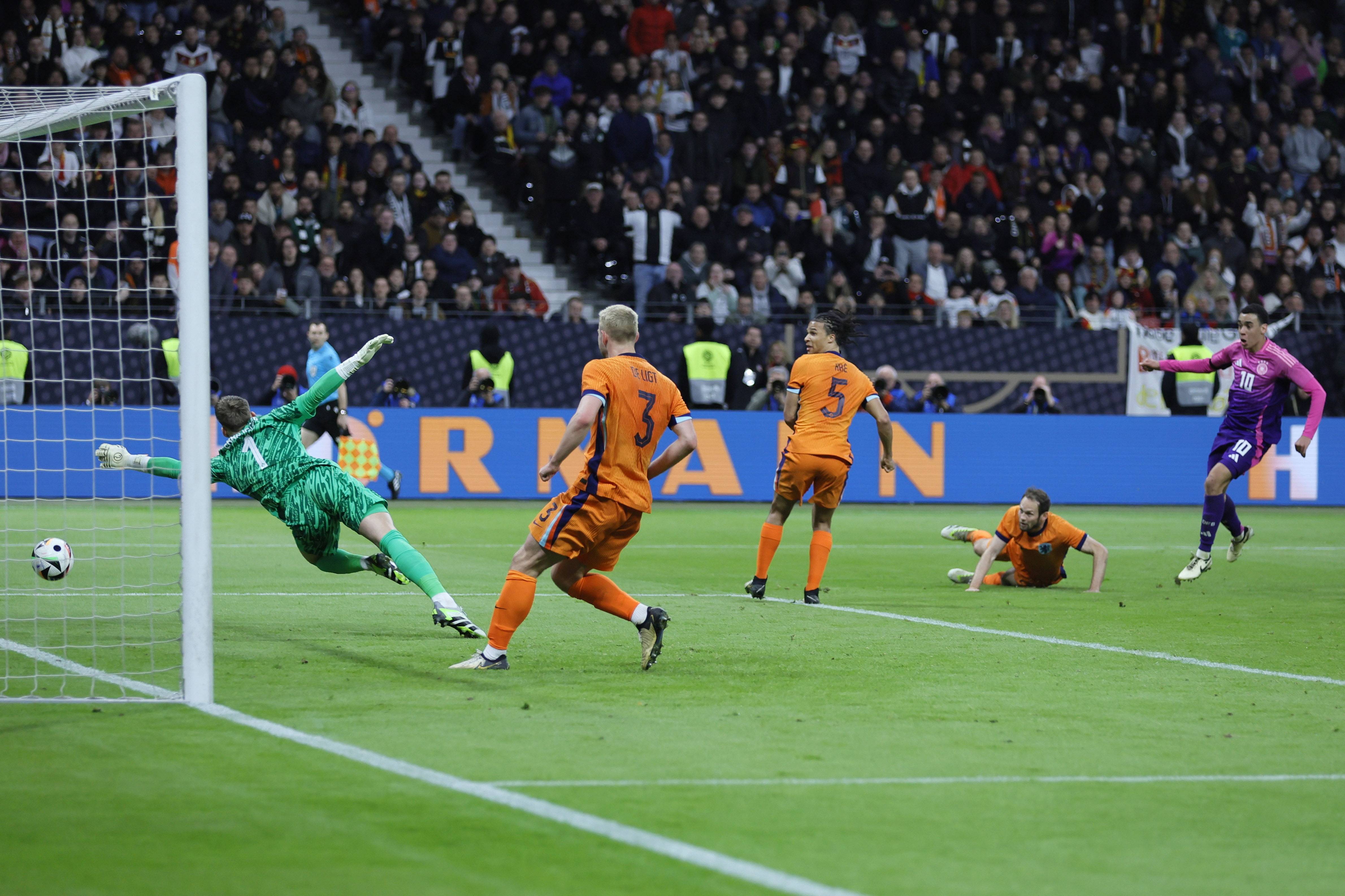 他倾尽心力 他倾尽心力