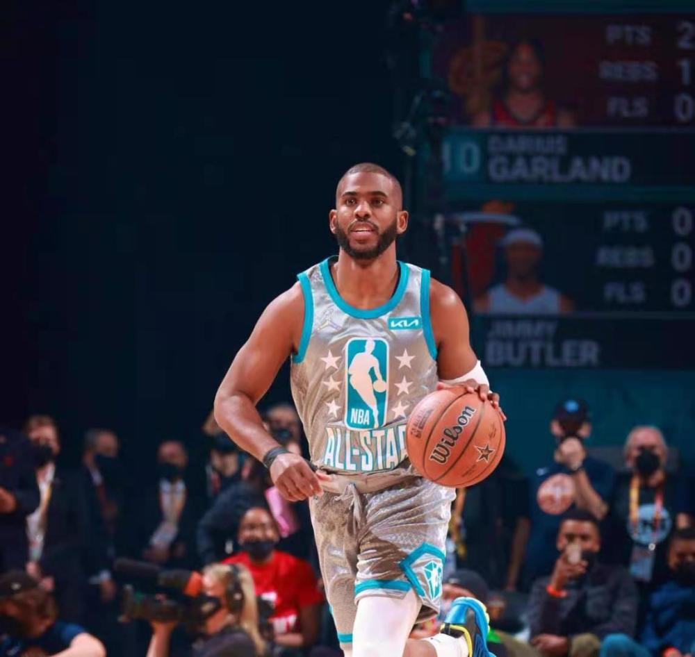 湖人目前正 湖人目前正