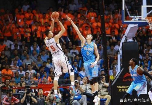 线攻击是球 线攻击是球