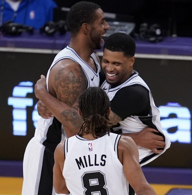 比分差距 比分差距