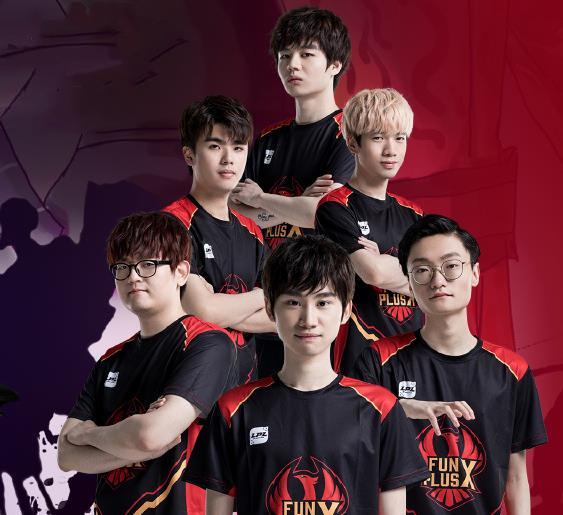 一场他对阵 一场他对阵