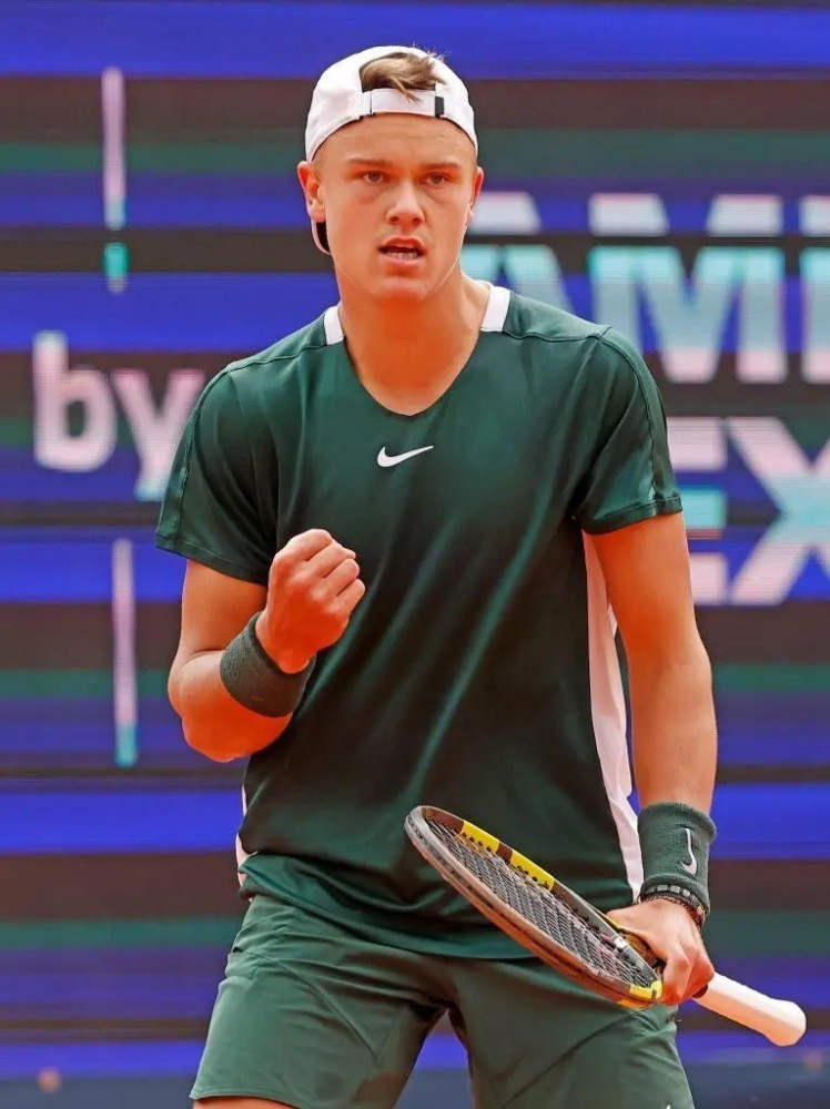 梅德韦杰夫 梅德韦杰夫