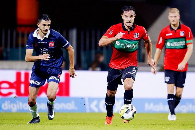 的底角三分 的底角三分